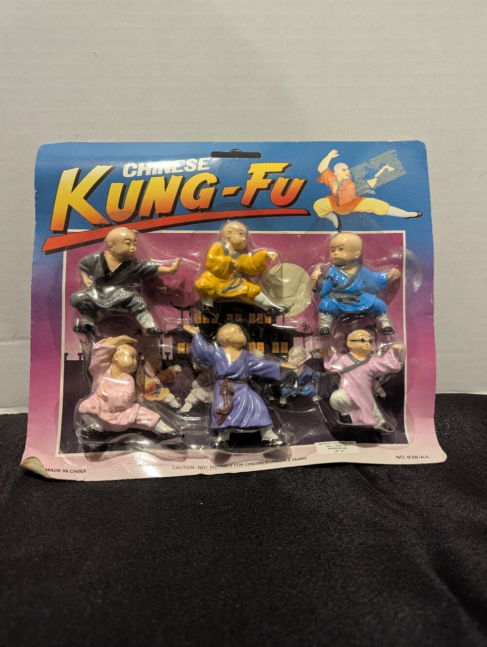 Vintage Chinese Kung-Fu Fighting Figures NEW Rack Toy
